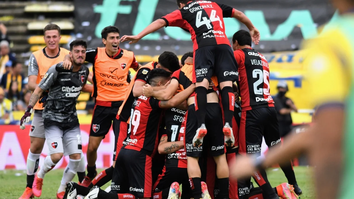 Copa de la Liga 2022: Newell's le ganó el clásico a Rosario Central en ...