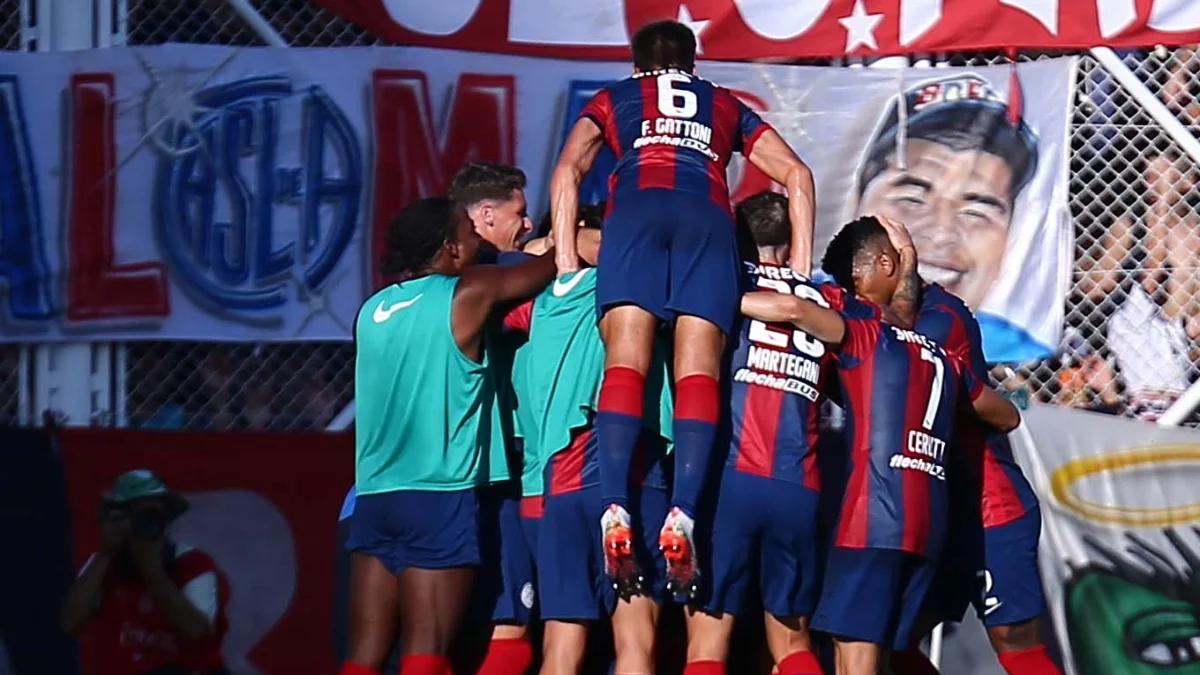 San Lorenzo goleó a Gimnasia en el Nuevo Gasómetro