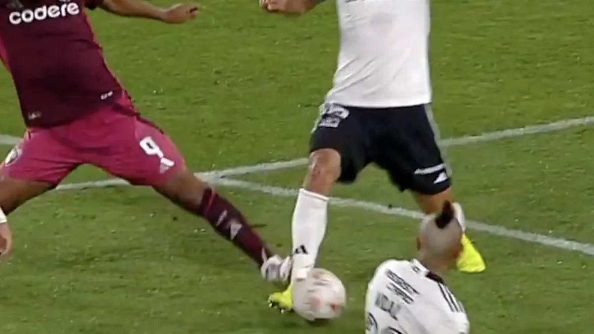 La polémica de River vs. Colo Colo: ¿Era roja para Borja?