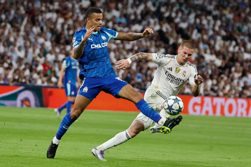 Real Madrid recibió a Olympique de Marsella en el debut de Mastantuono ...