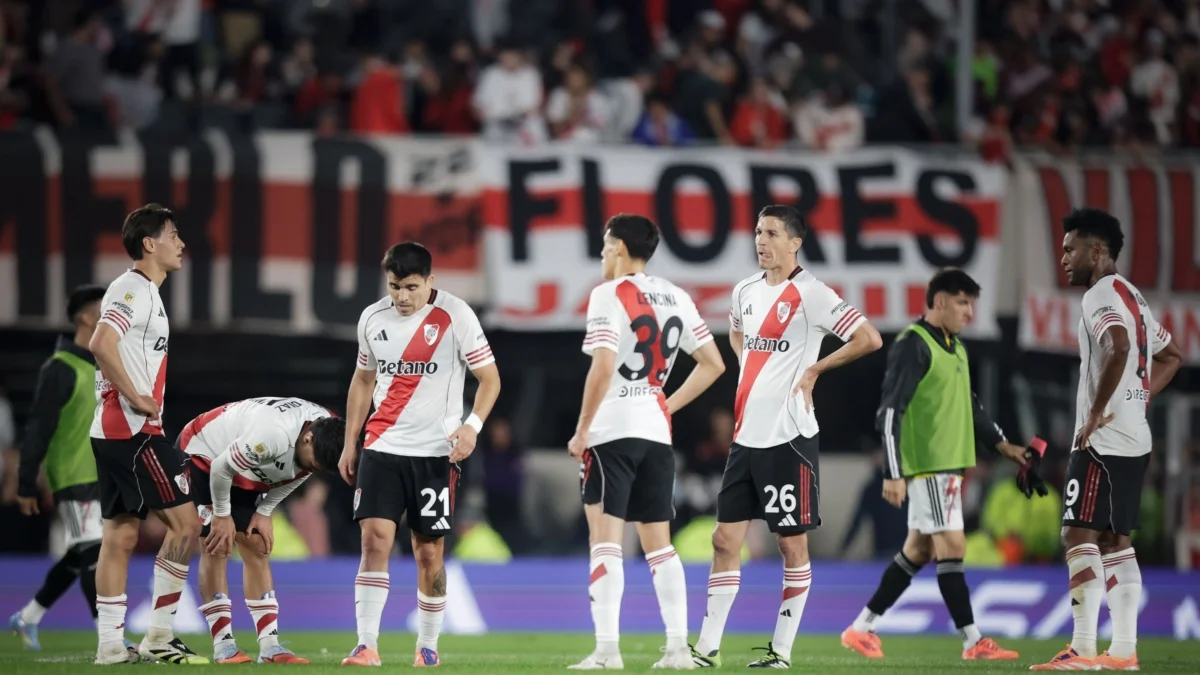 River recibió un duro golpe ante Deportivo Riestra en el Monumental